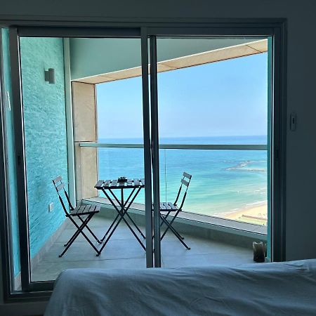Beachfront Apartment Bat Yam Εξωτερικό φωτογραφία