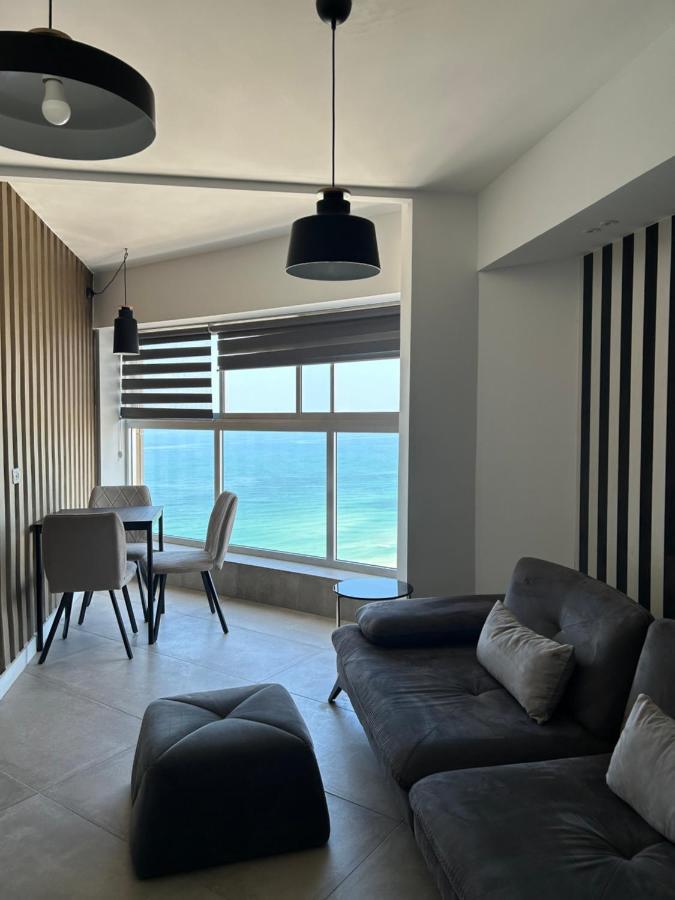 Beachfront Apartment Bat Yam Εξωτερικό φωτογραφία